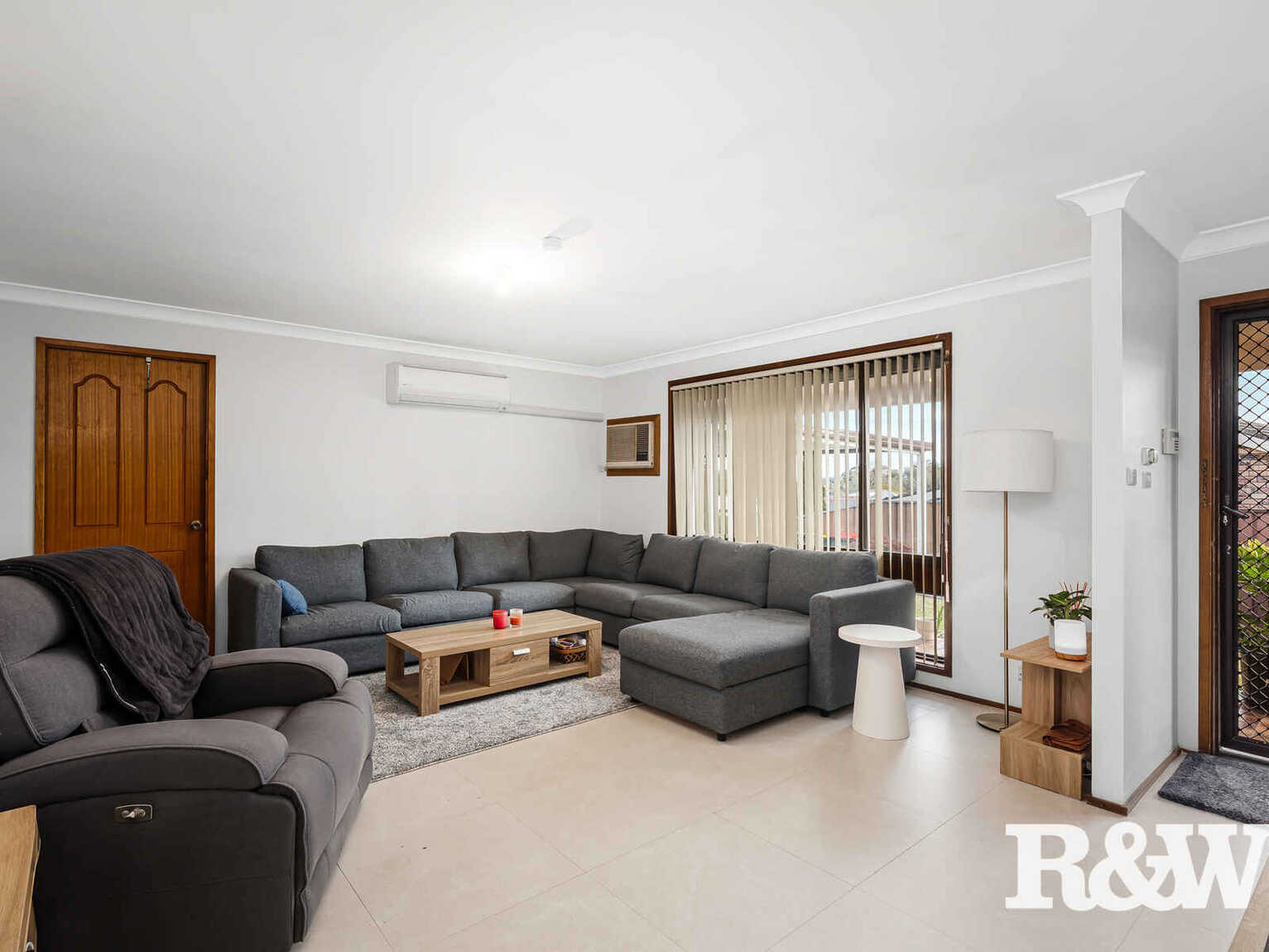 36 Explorers Way St Clair