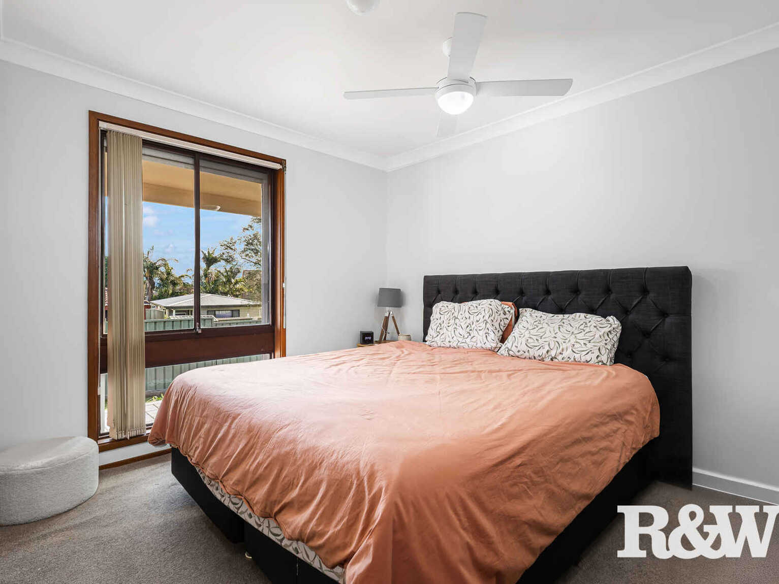 36 Explorers Way St Clair