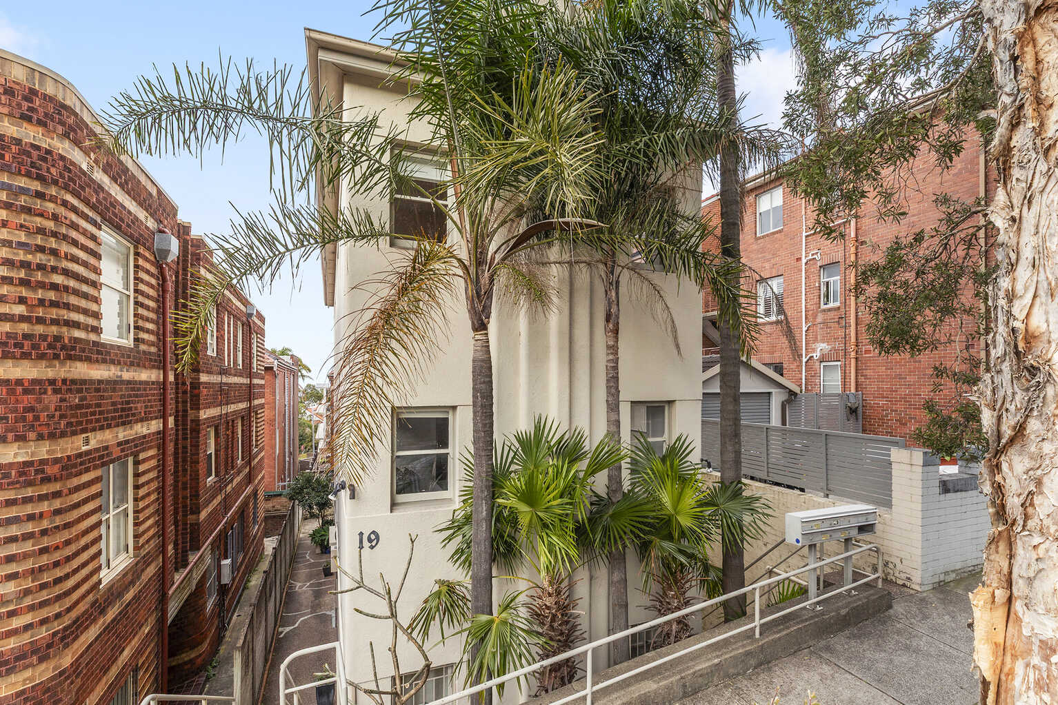 3/19 Wellington Street Bondi