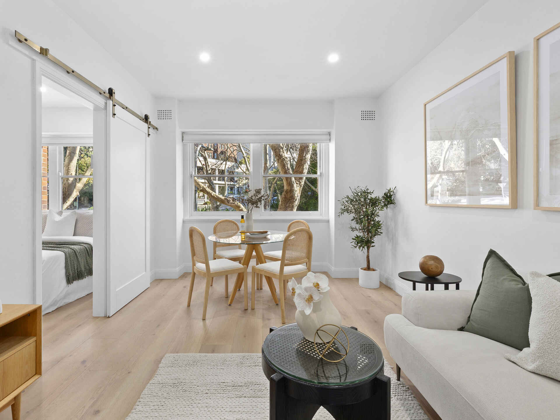 12/24 Onslow Avenue Elizabeth Bay