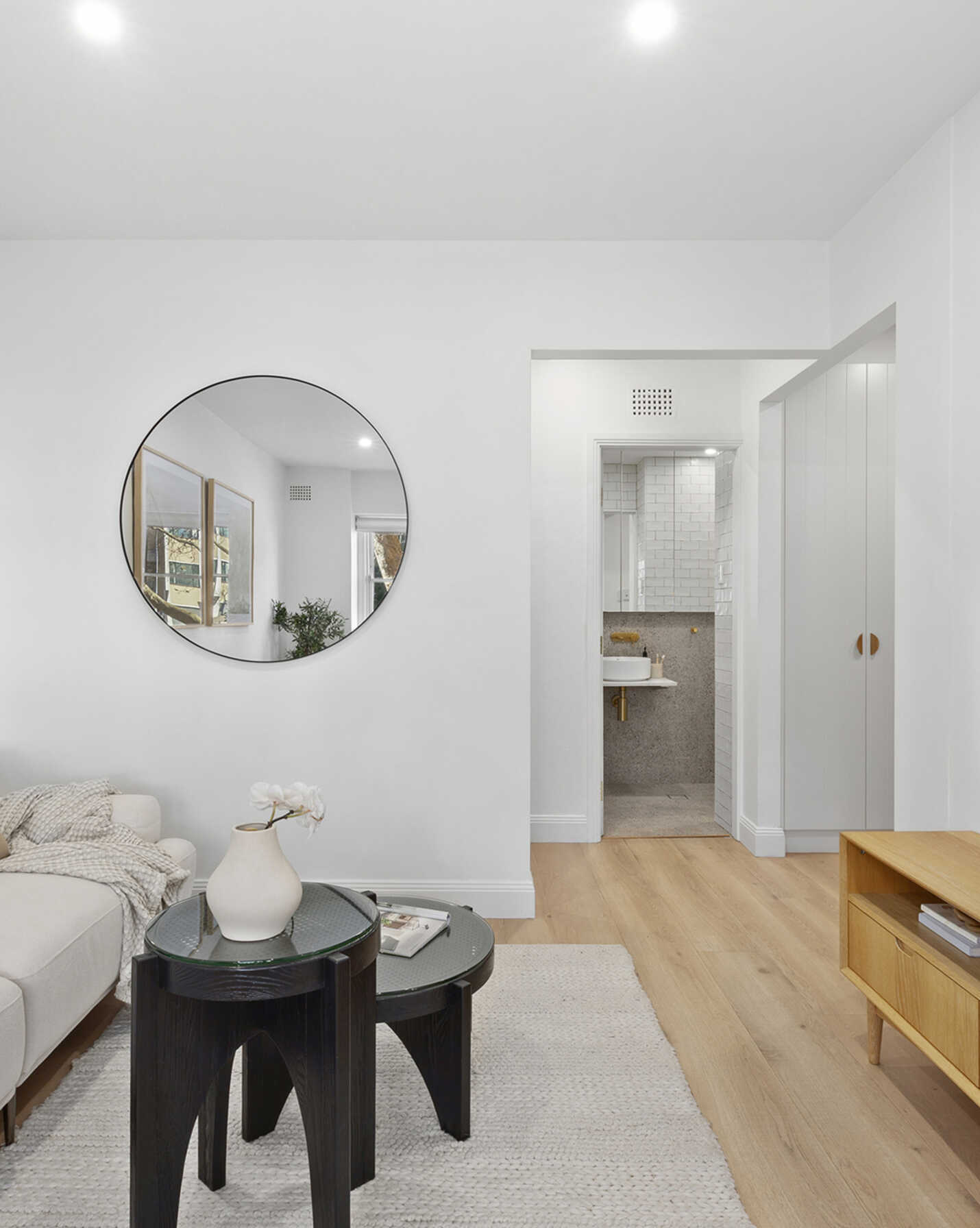 12/24 Onslow Avenue Elizabeth Bay, Bay - Thumbnail 2
