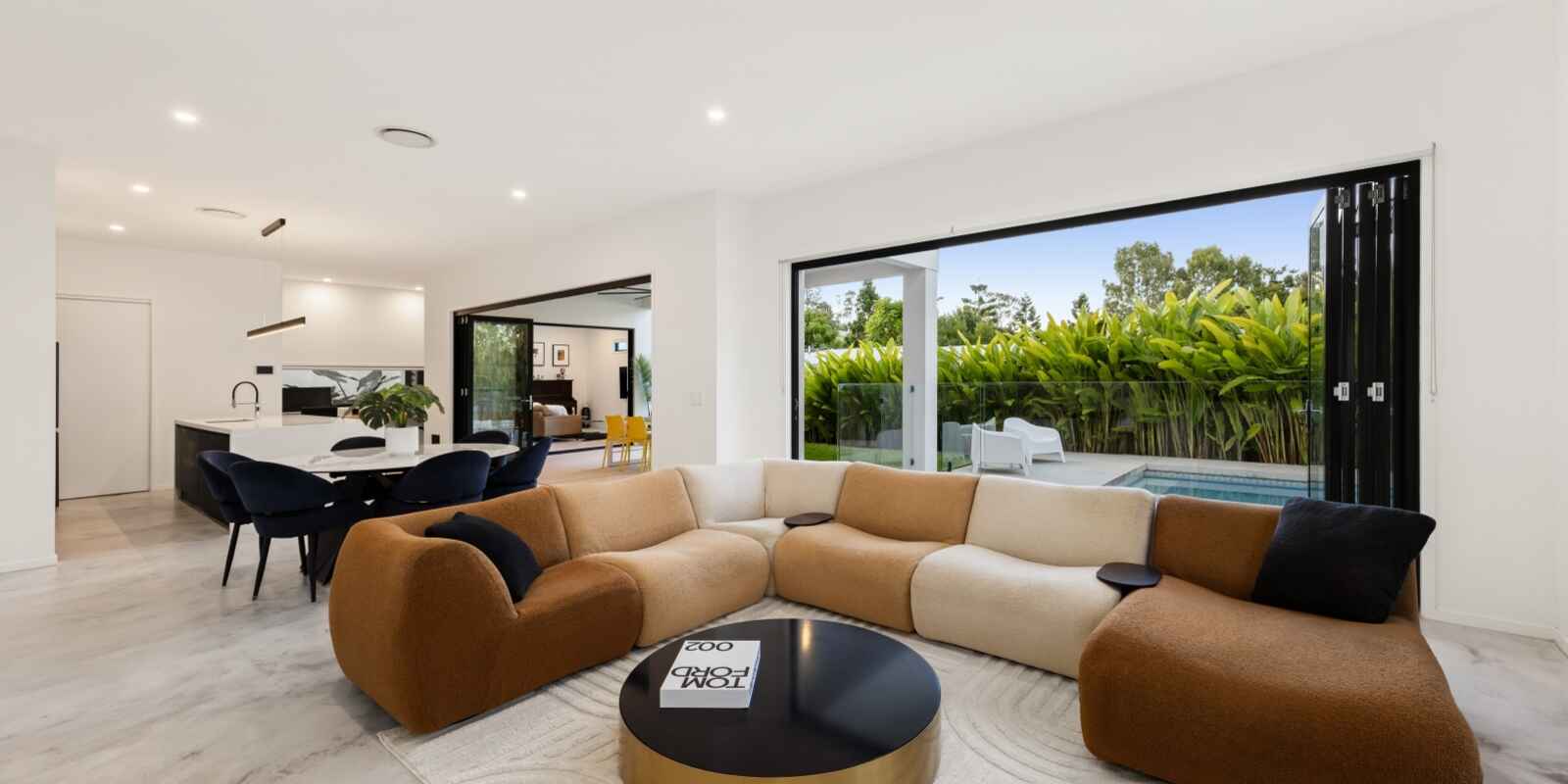 11 Vantage Drive Yaroomba 11 Vantage Drive Yaroomba