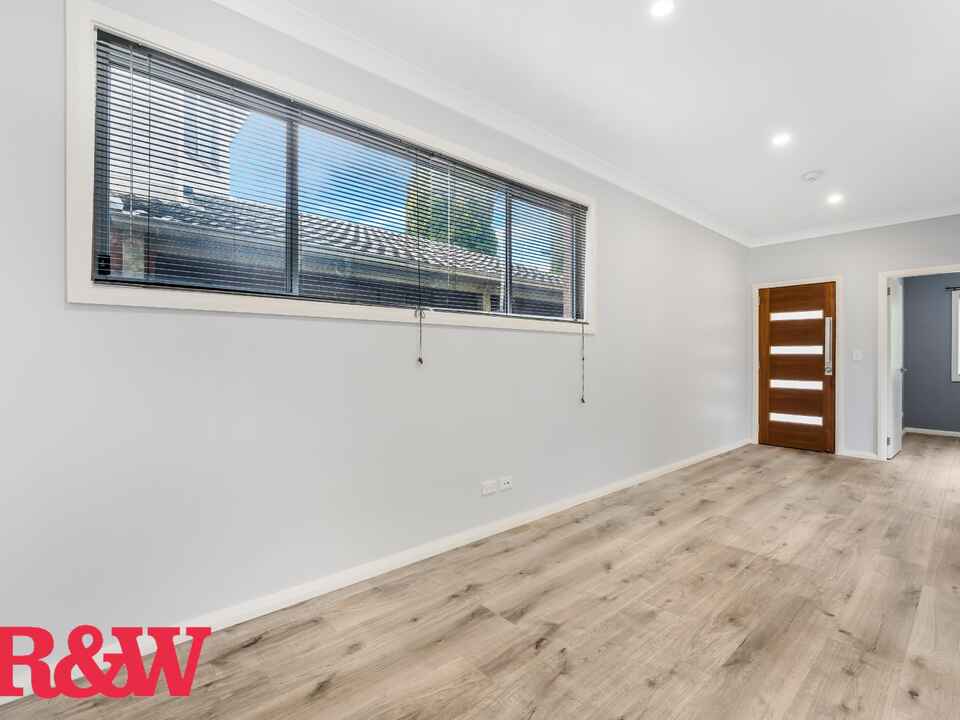 3A Leura Close Bossley Park
