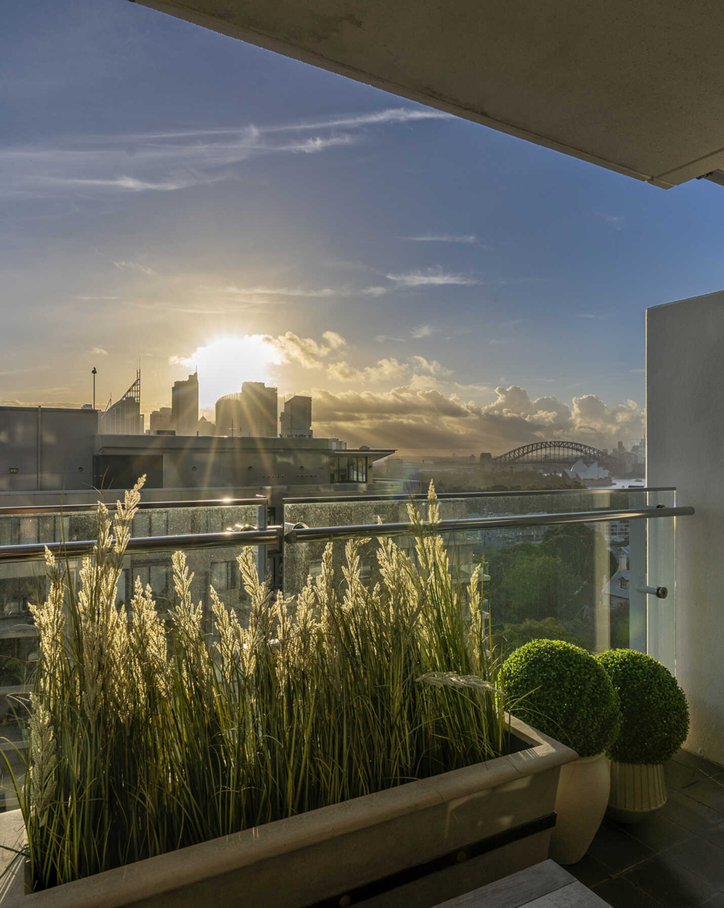 901/81 Macleay Street Potts Point, Point - Thumbnail 2