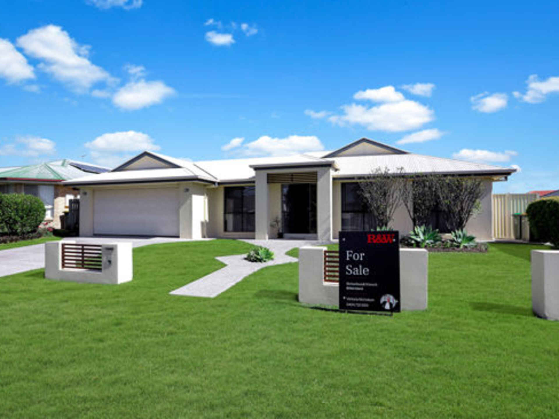 12 Avoca Esplanade Sandstone Point