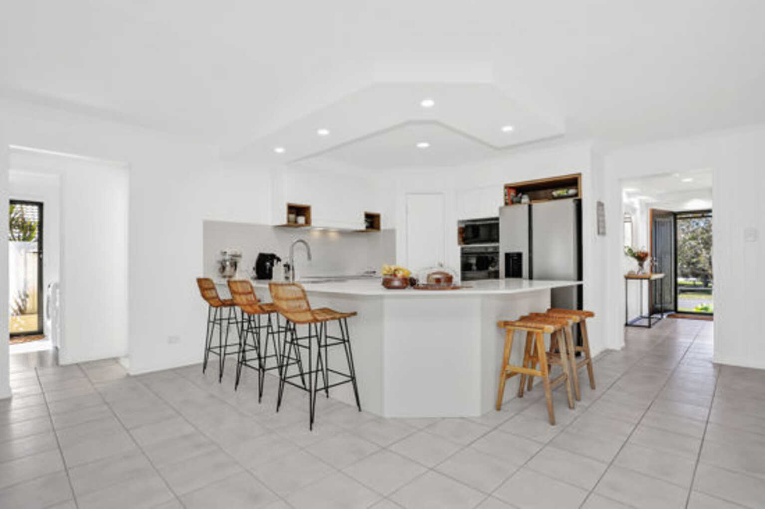 12 Avoca Esplanade Sandstone Point 12 Avoca Esplanade Sandstone Point