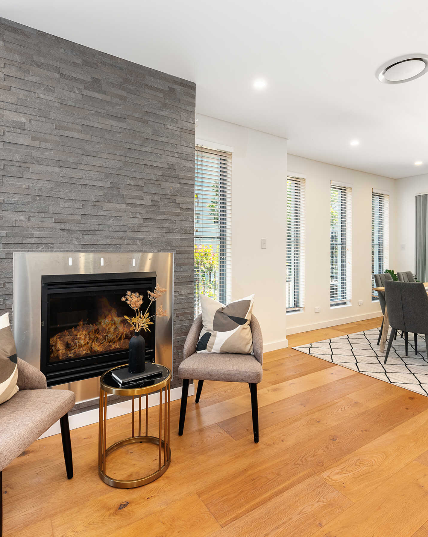 4 Garden Place Willoughby, Willoughby - Thumbnail 5