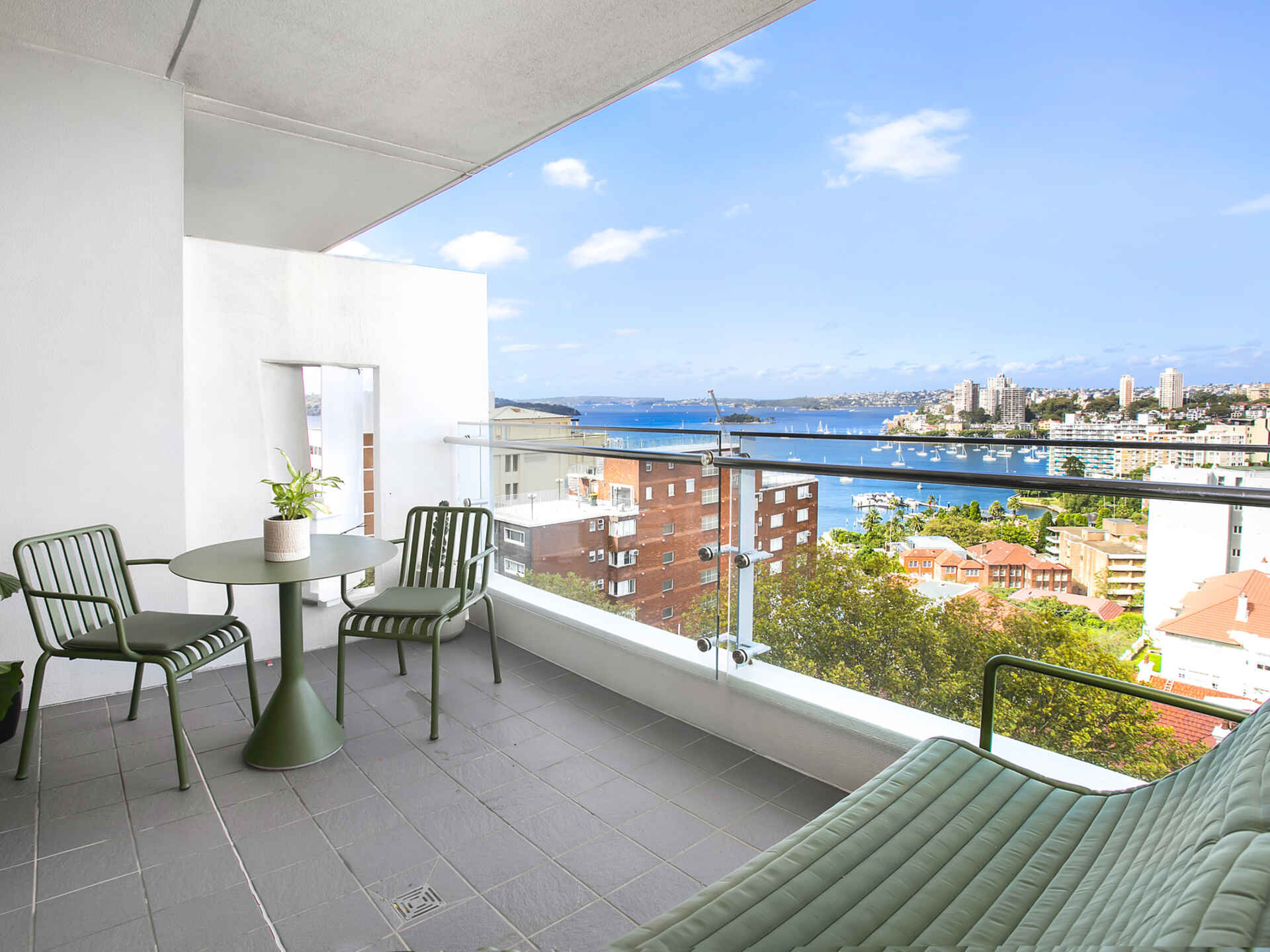 913/81 Macleay Street Potts Point