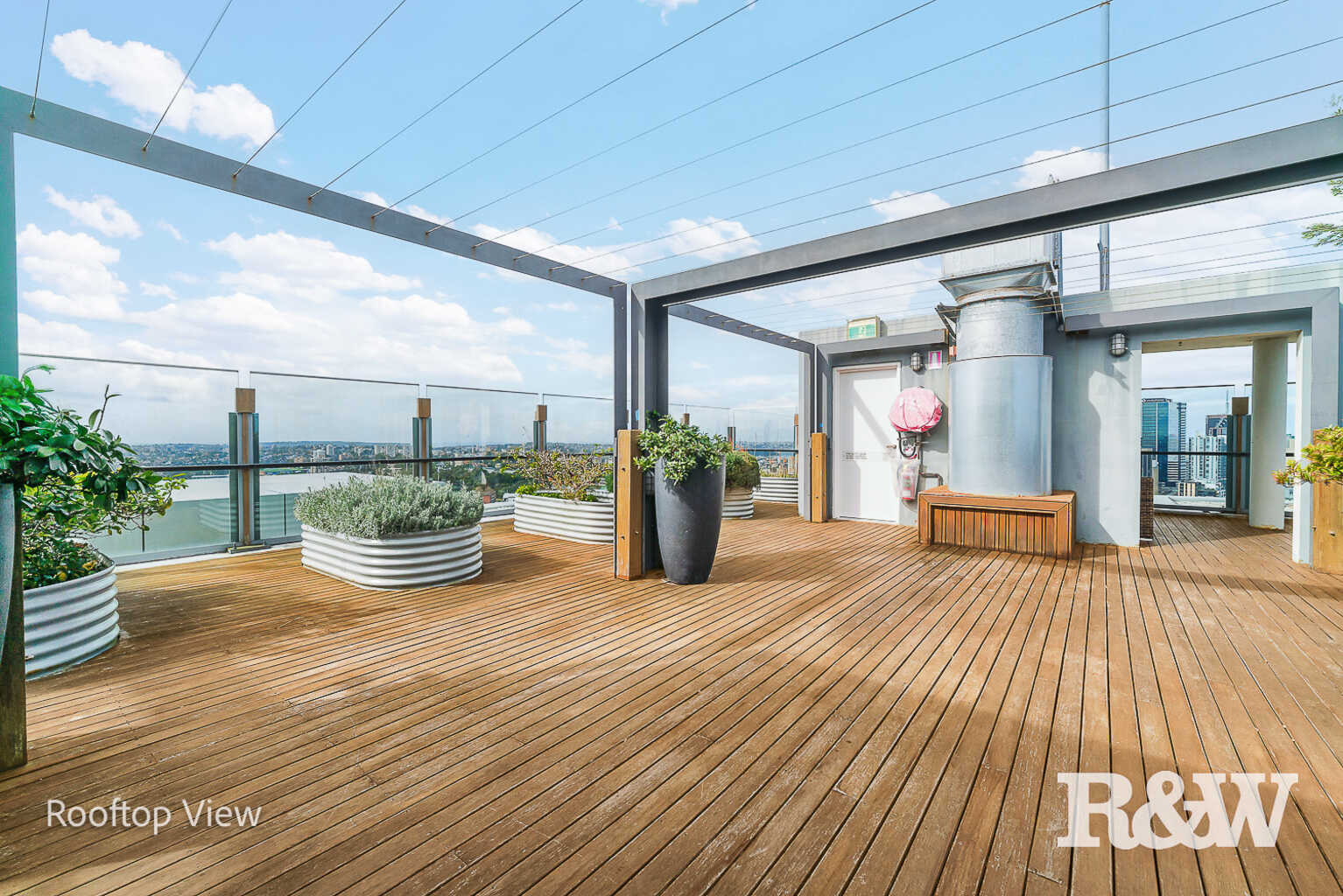 R203/220 Pacific Highway Crows Nest R203/220 Pacific Highway Crows Nest