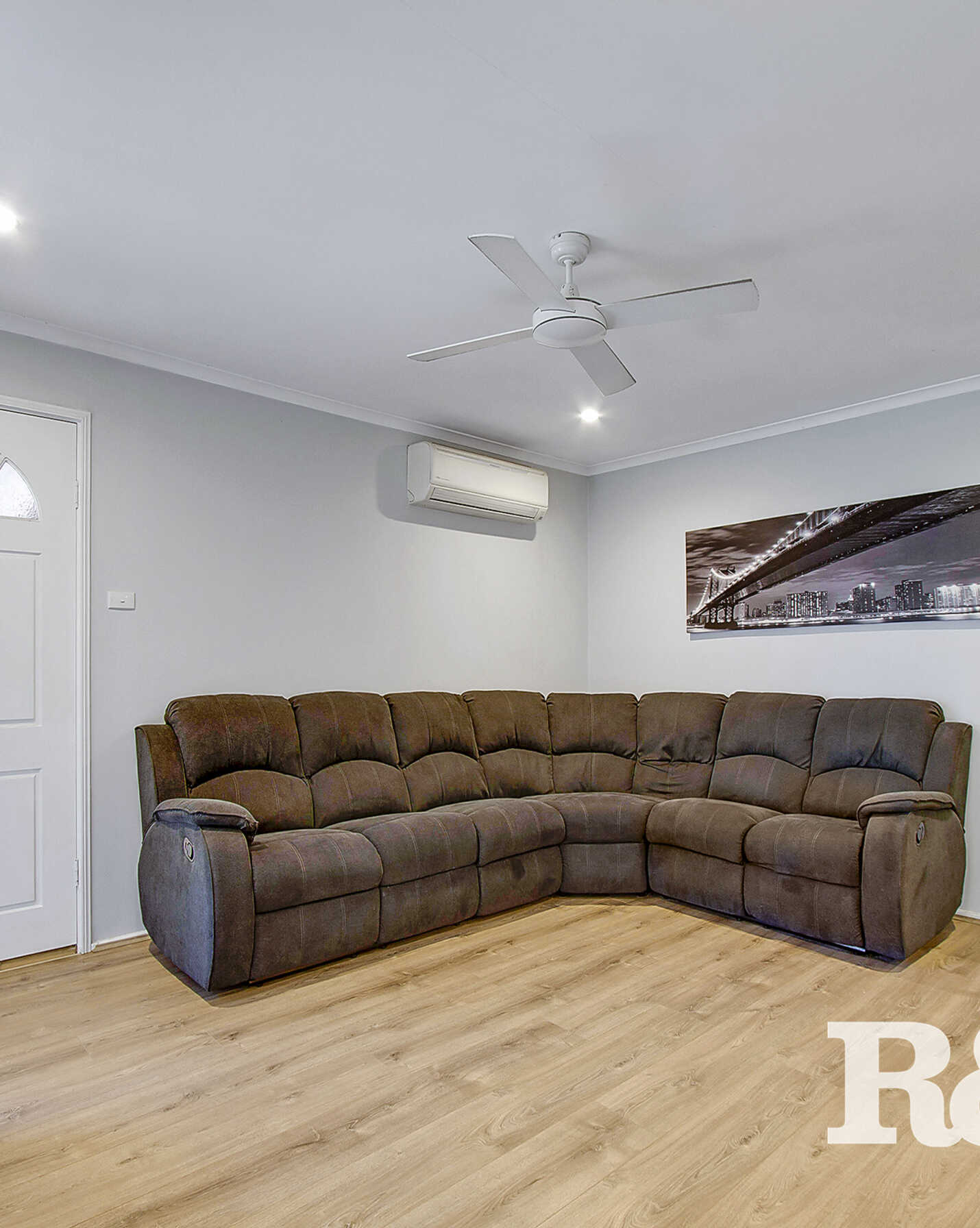 37 Shakespeare Drive St Clair, Clair - Thumbnail 6