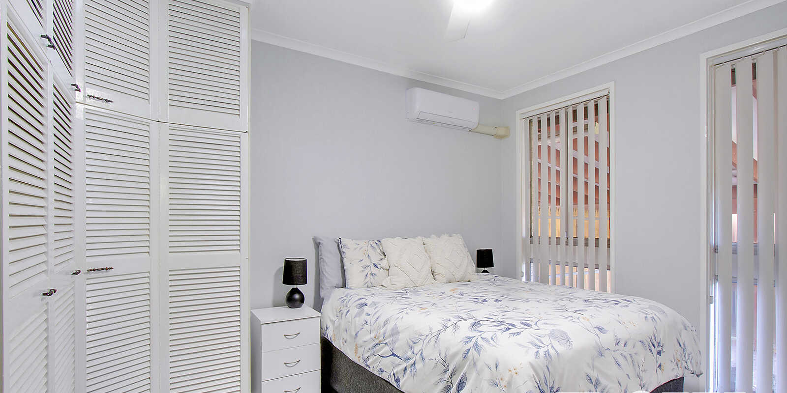 37 Shakespeare Drive St Clair 37 Shakespeare Drive St Clair