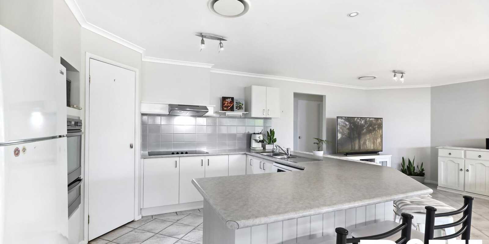 65 Eskdale Street Minchinbury