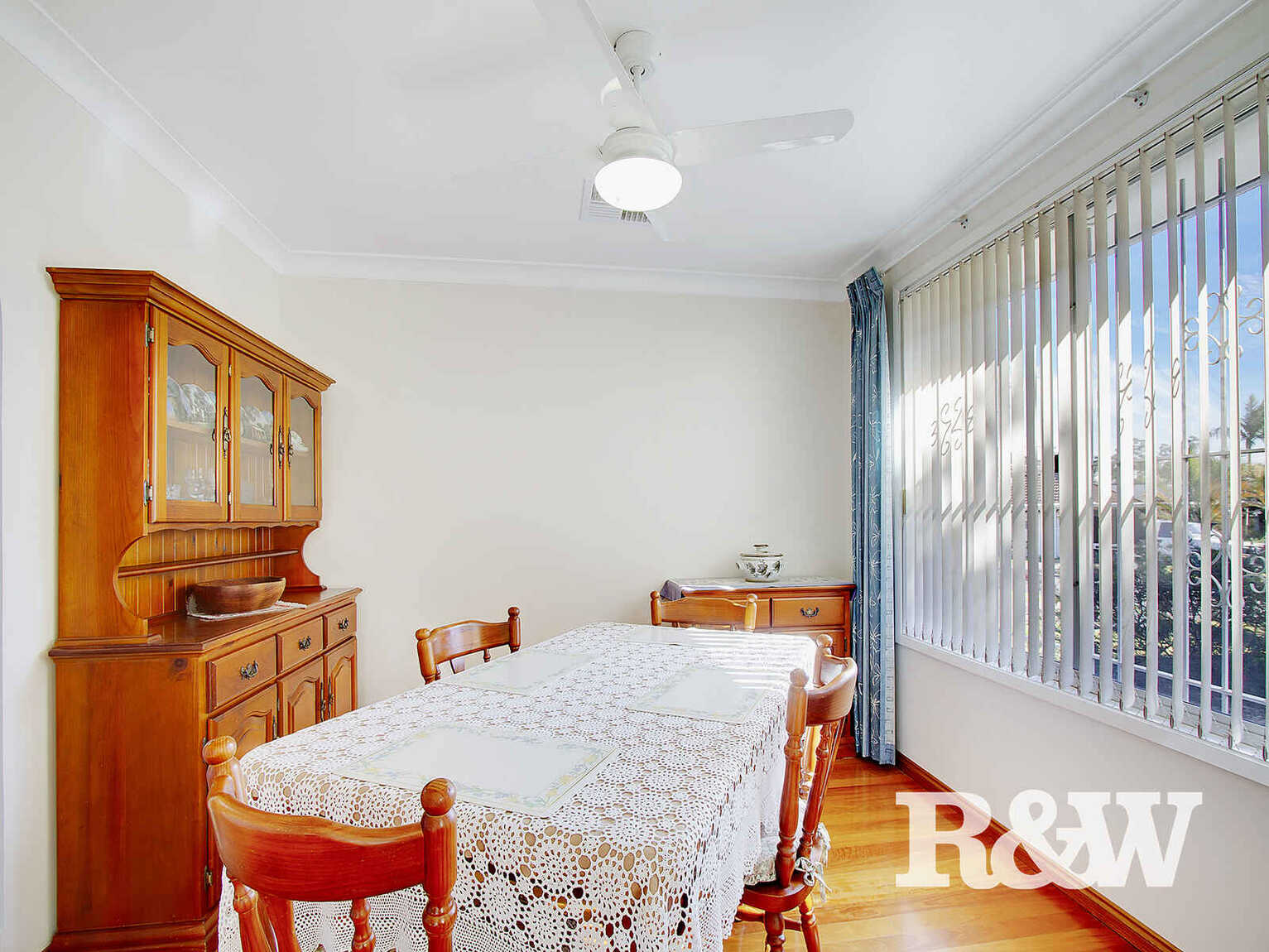 8 Garrick Road St Clair