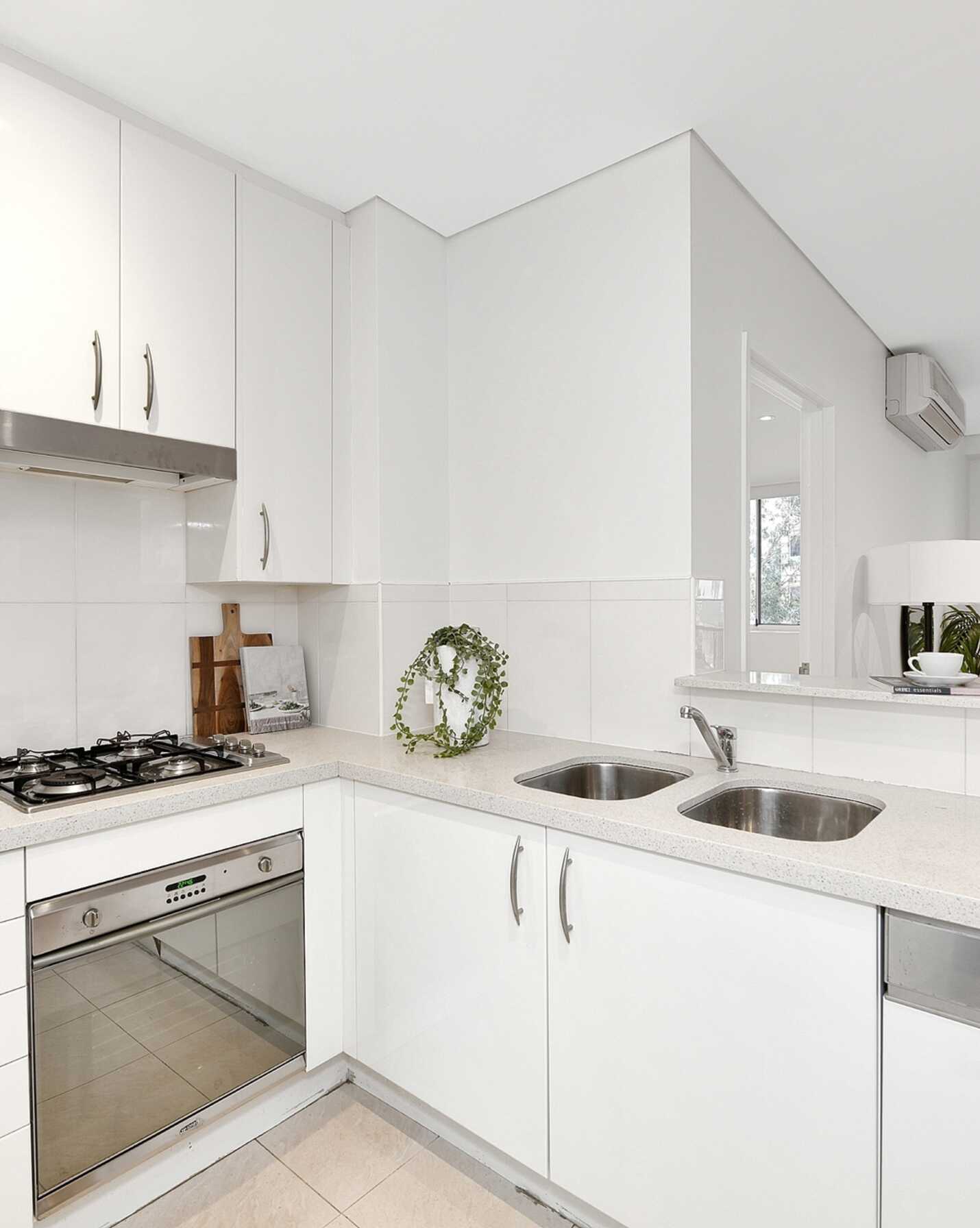 13/97 Bonar Street Wolli Creek, Creek - Thumbnail 3