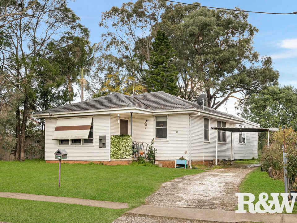 10 Cedar Crescent North St Marys