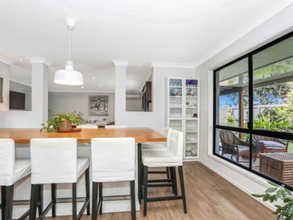 5 Sandpiper Court Sandstone Point
