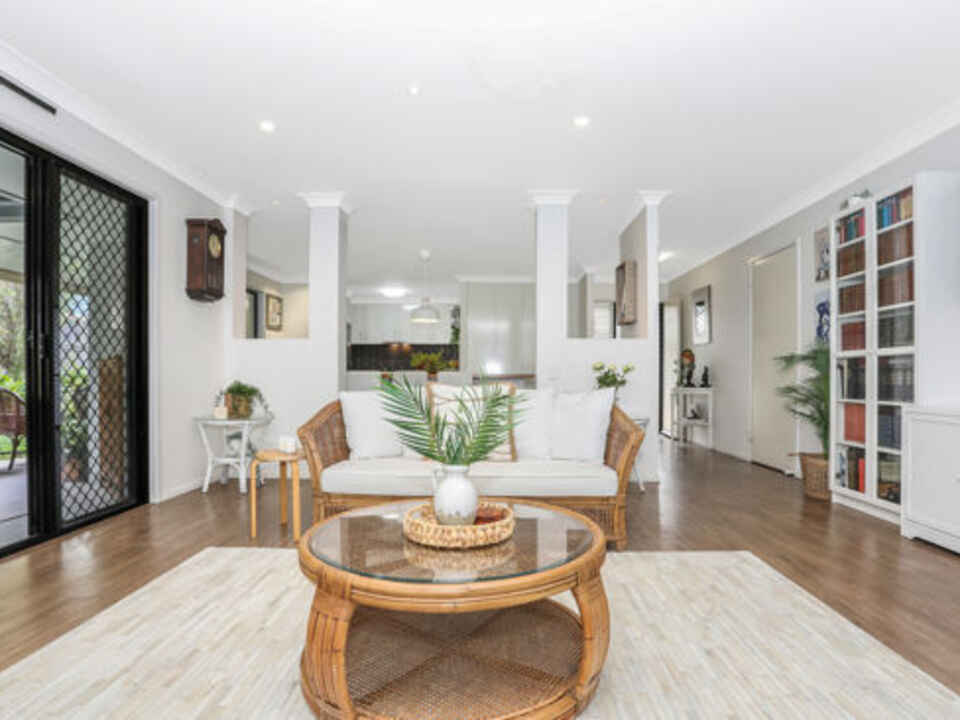 5 Sandpiper Court Sandstone Point