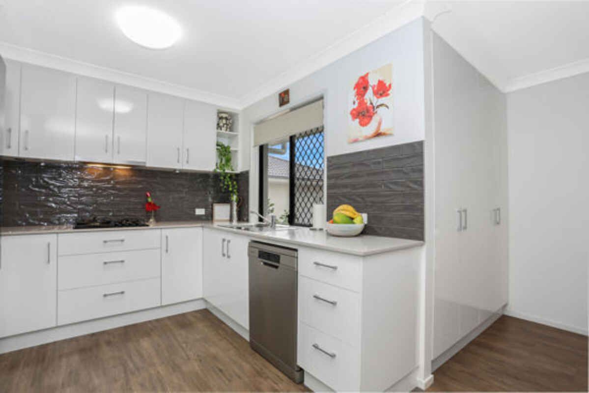 5 Sandpiper Court Sandstone Point 5 Sandpiper Court Sandstone Point