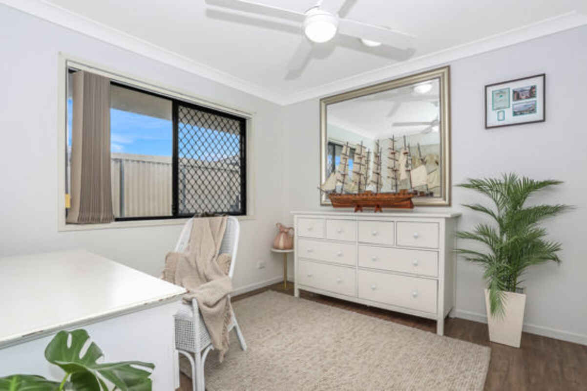 5 Sandpiper Court Sandstone Point 5 Sandpiper Court Sandstone Point