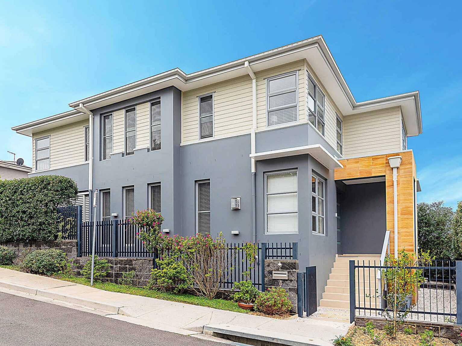 4 Garden Place Willoughby 4 Garden Place Willoughby