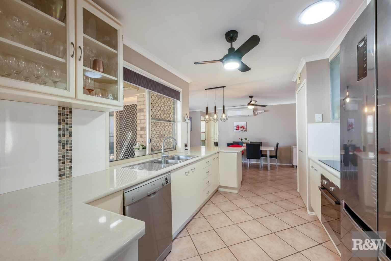 5 Thomas Healy Drive Bundaberg East 5 Thomas Healy Drive Bundaberg East