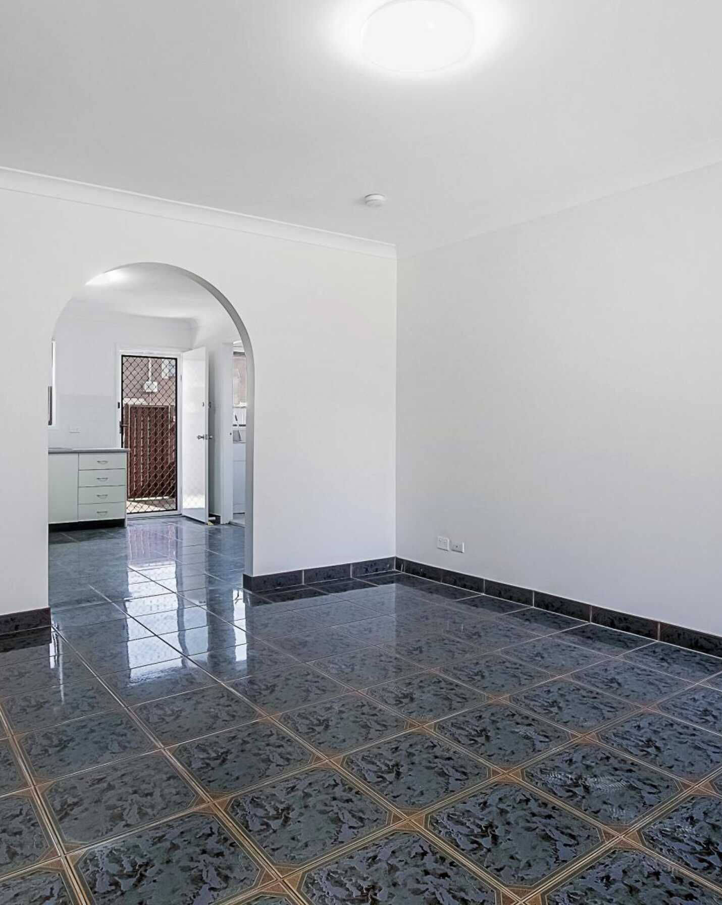 7/26-28 Pevensey Street, Canley Vale, Vale - Thumbnail 2