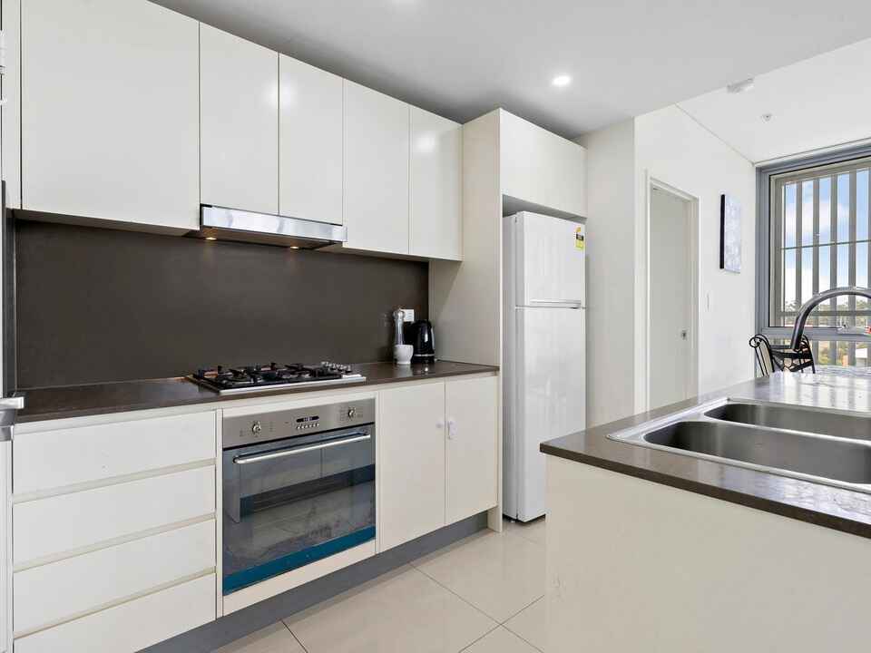 1002/29 Hunter Street Parramatta