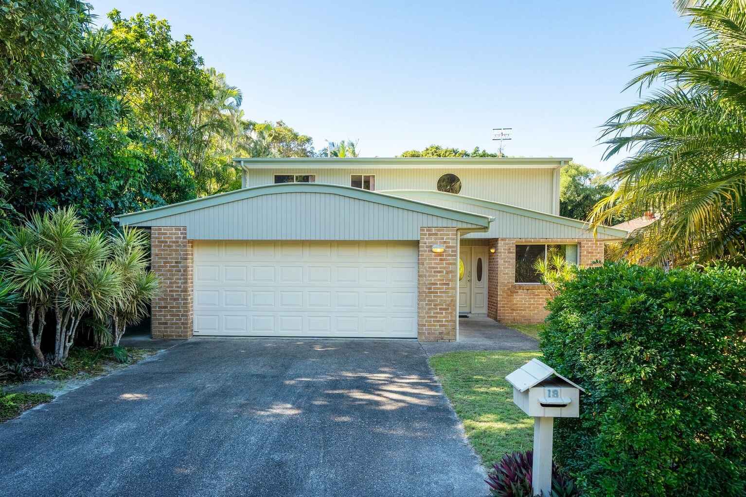 18 Warran Road Yaroomba 18 Warran Road Yaroomba