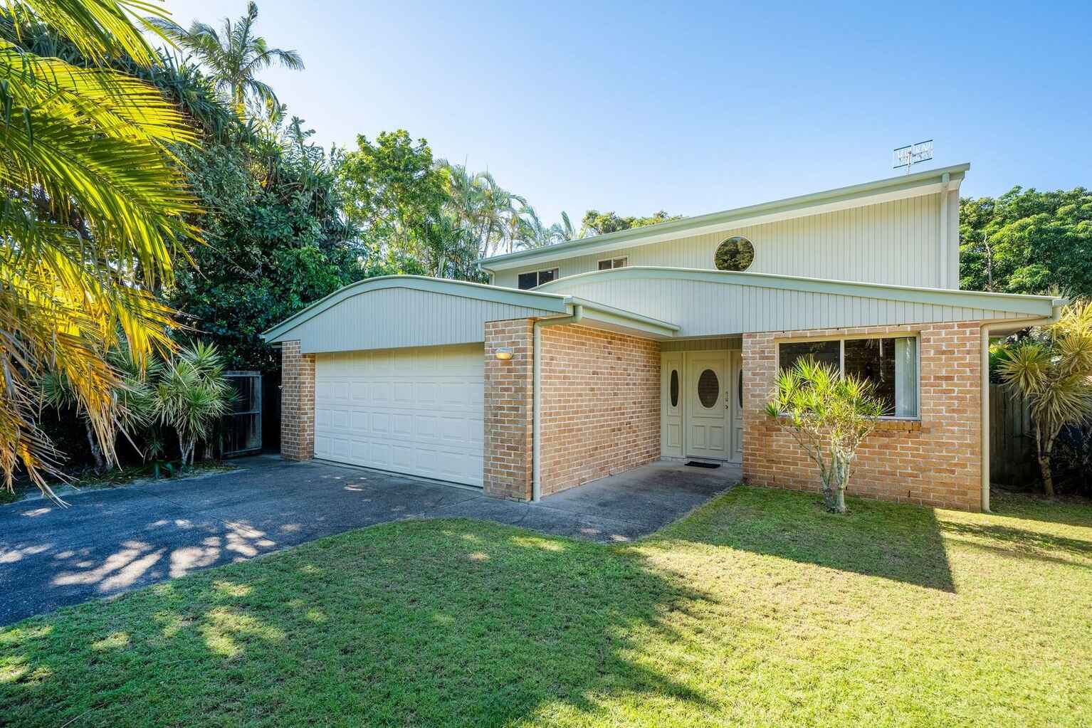 18 Warran Road Yaroomba 18 Warran Road Yaroomba
