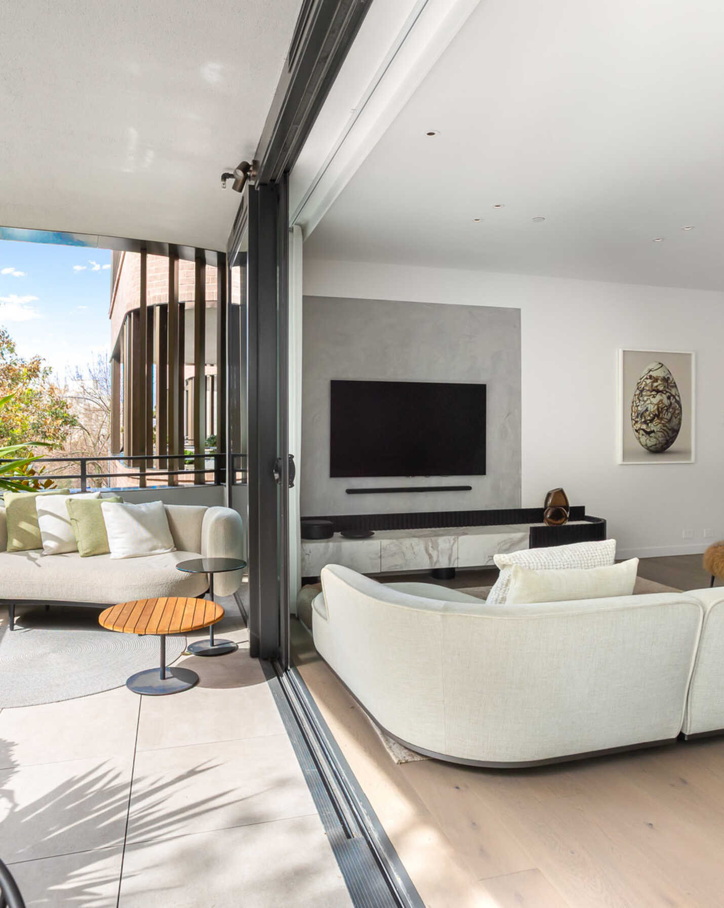 101/11 Greenknowe Avenue Elizabeth Bay, Bay - Thumbnail 2