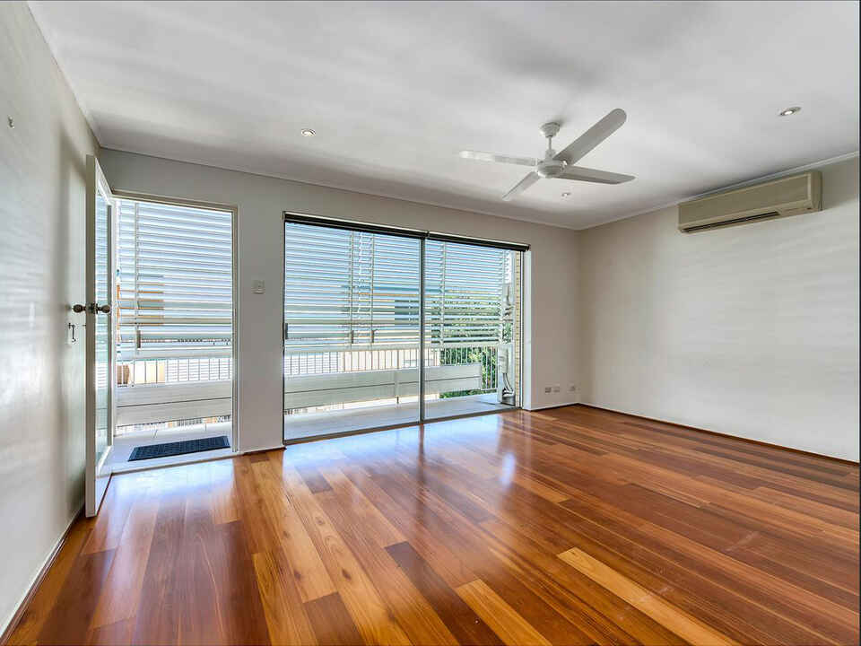 10/1 Adelaide Street Clayfield