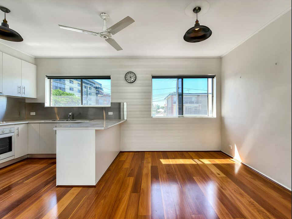 10/1 Adelaide Street Clayfield