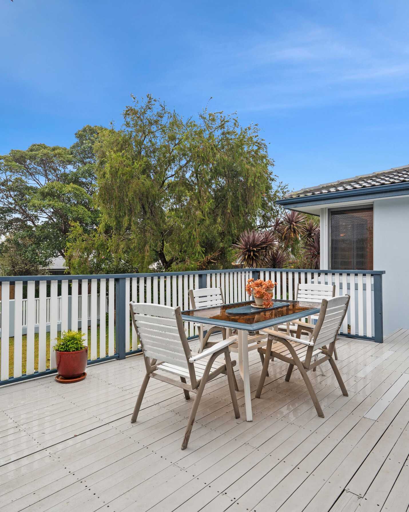 27 Matthews Parade Point Clare, Clare - Thumbnail 4