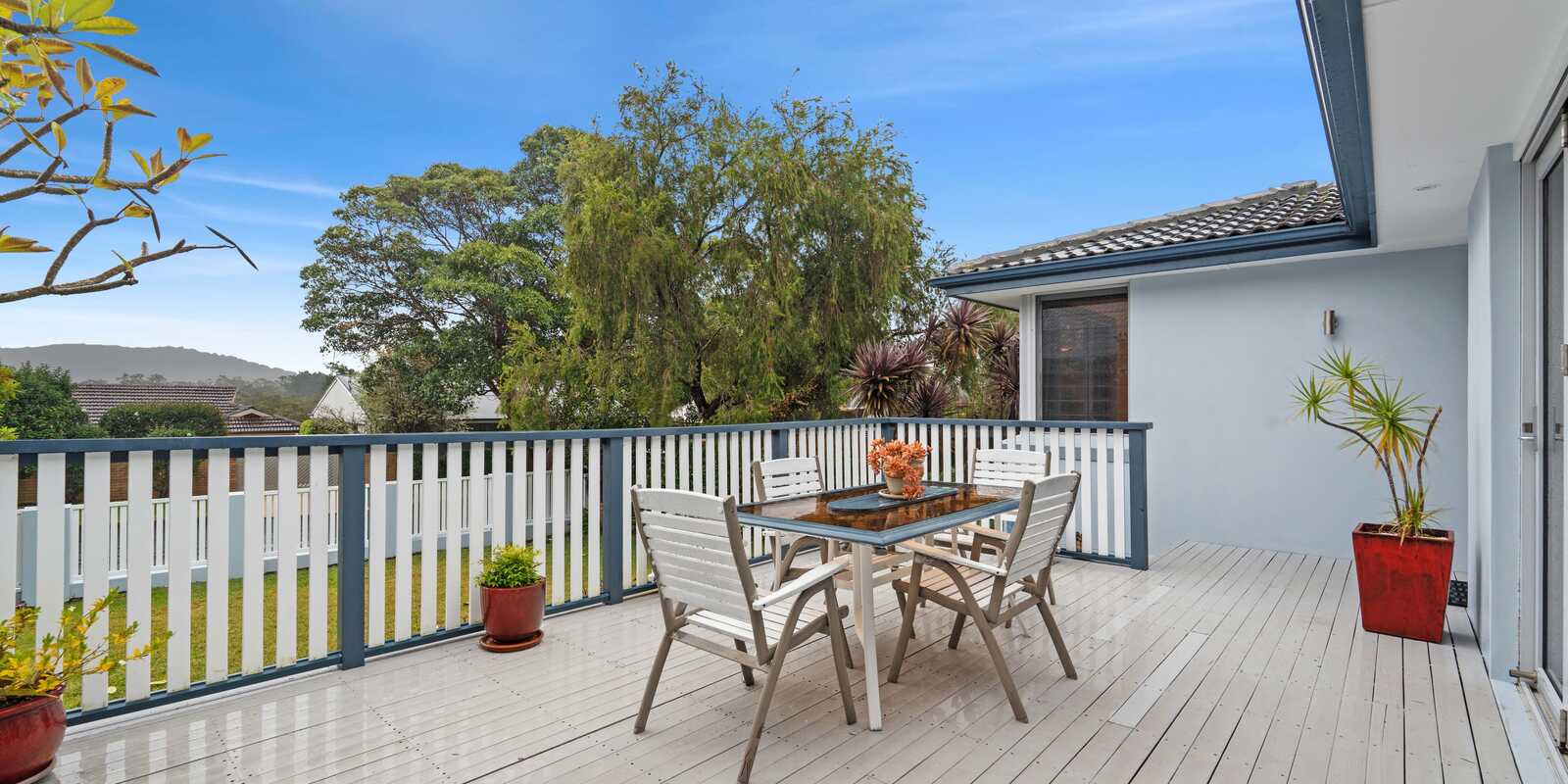 27 Matthews Parade Point Clare 27 Matthews Parade Point Clare