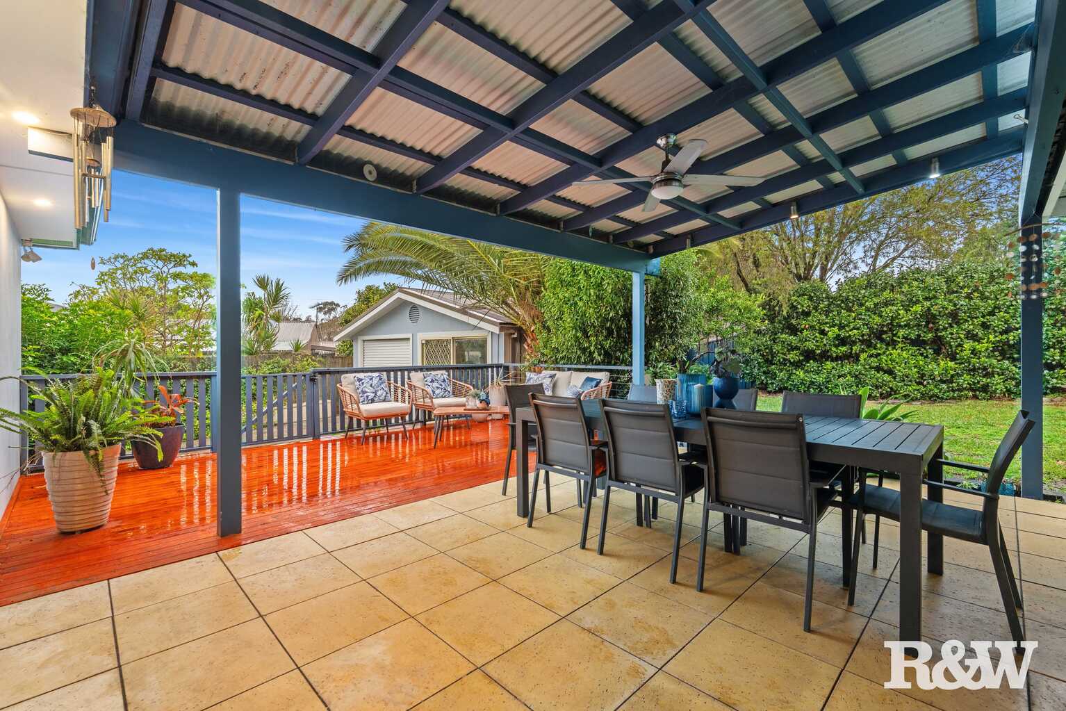27 Matthews Parade Point Clare 27 Matthews Parade Point Clare