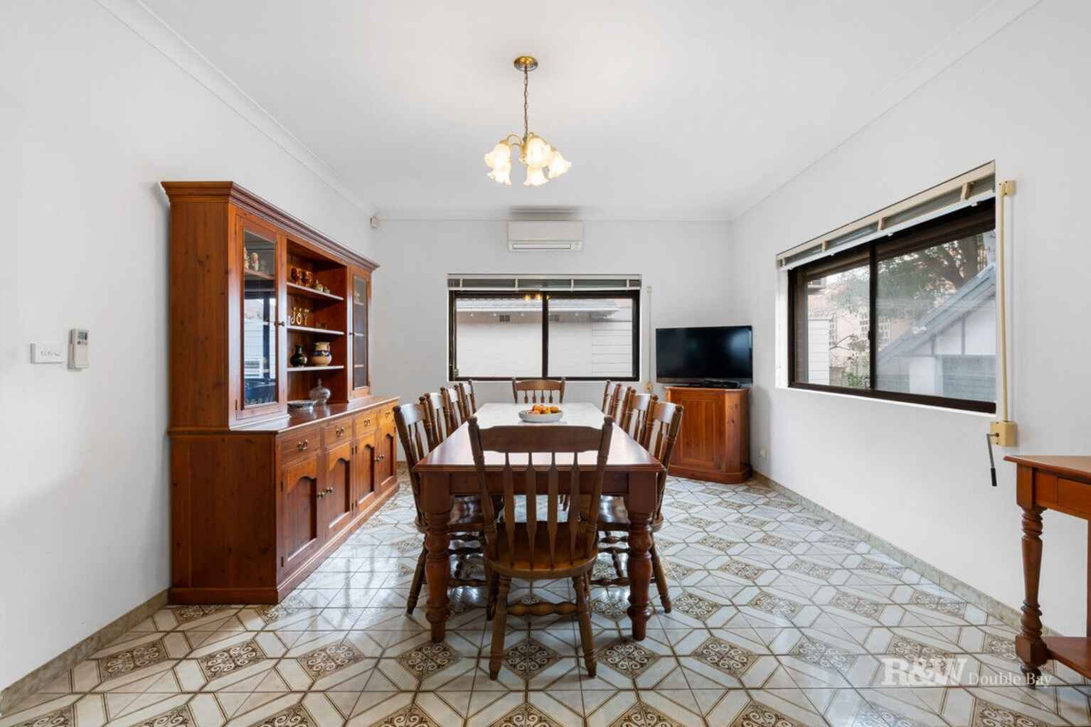 34 Allens Parade Bondi Junction 34 Allens Parade Bondi Junction