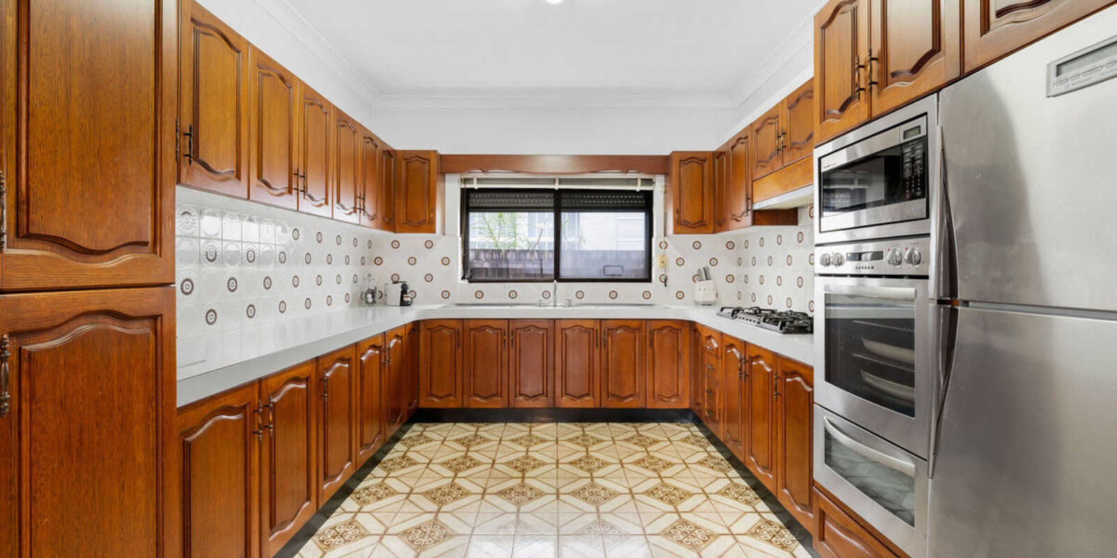 34 Allens Parade Bondi Junction 34 Allens Parade Bondi Junction