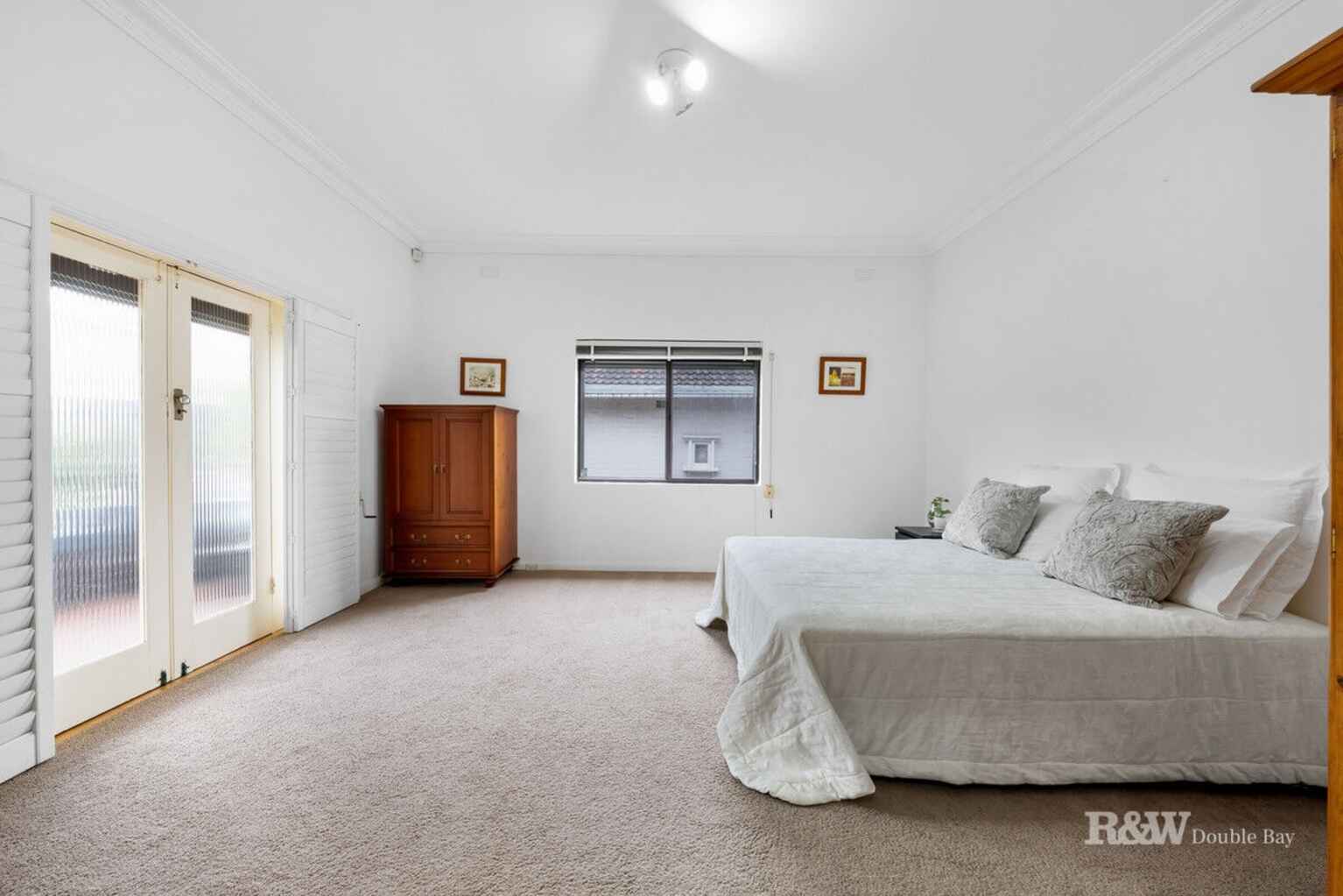 34 Allens Parade Bondi Junction 34 Allens Parade Bondi Junction