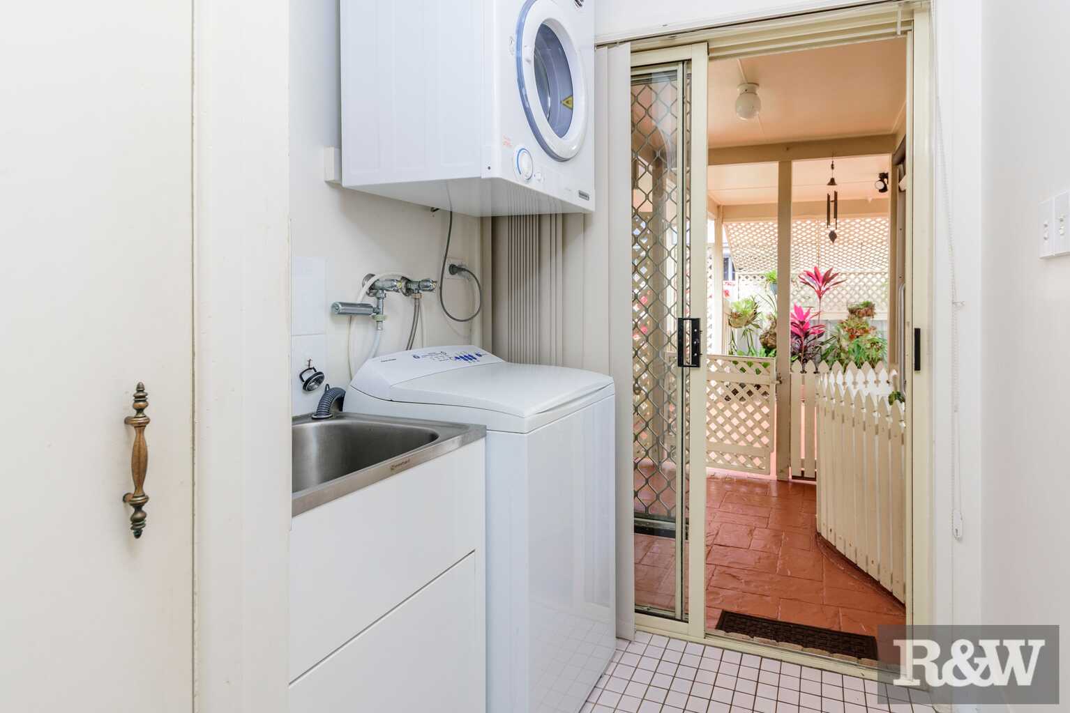 15 Egret Street Bongaree 15 Egret Street Bongaree