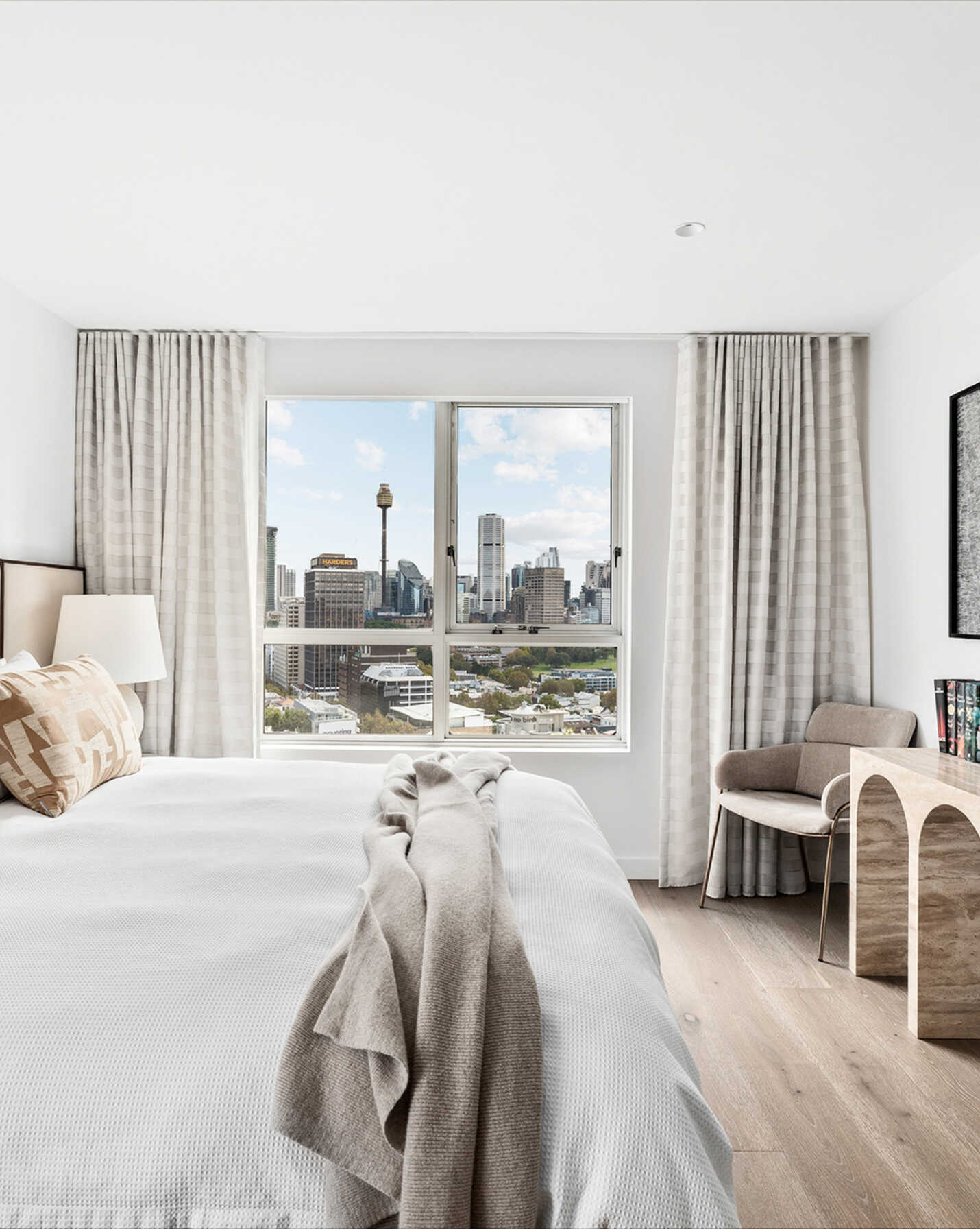 1405/1 Kings Cross Road Darlinghurst, Darlinghurst - Thumbnail 2