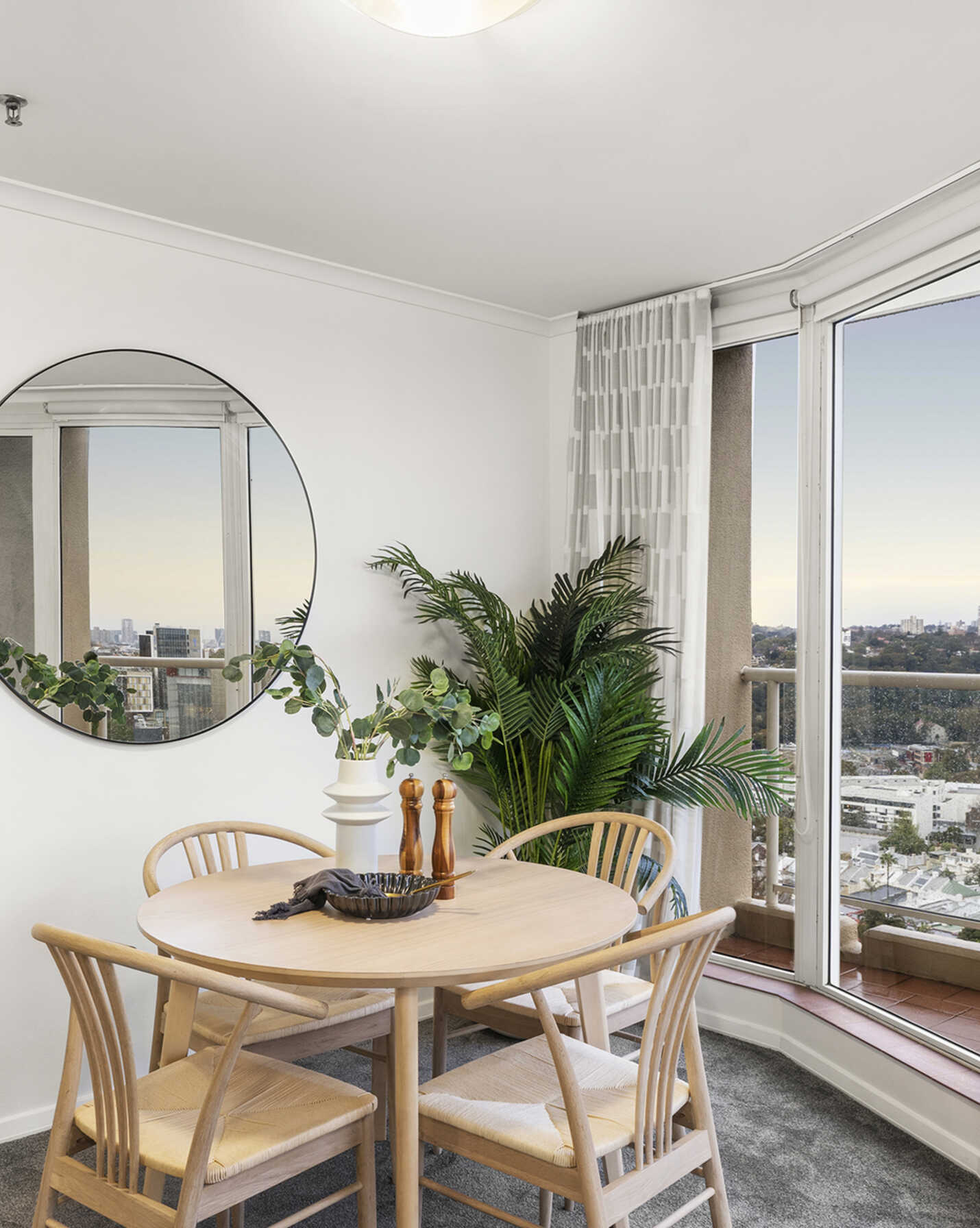 1712/1 Kings Cross Road Darlinghurst, Darlinghurst - Thumbnail 2