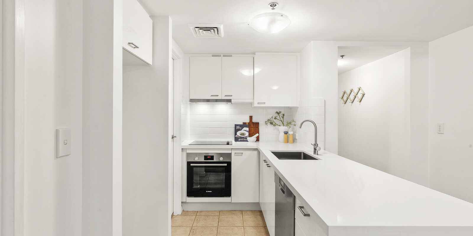 1712/1 Kings Cross Road Darlinghurst 1712/1 Kings Cross Road Darlinghurst