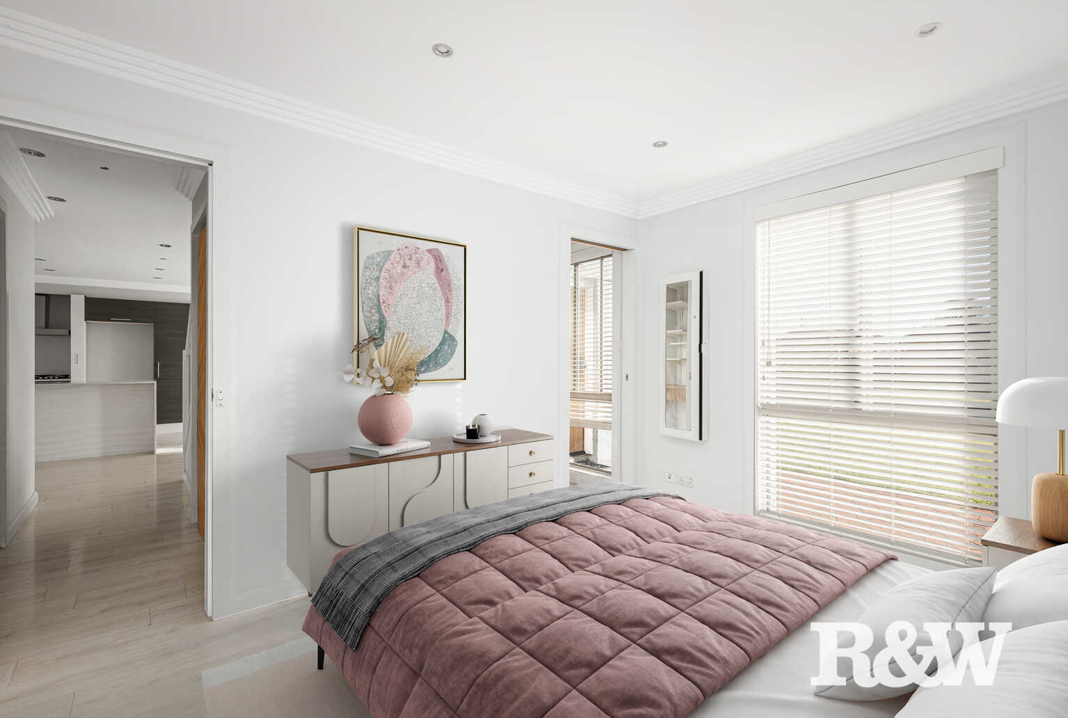 24 Madison Circuit St Clair