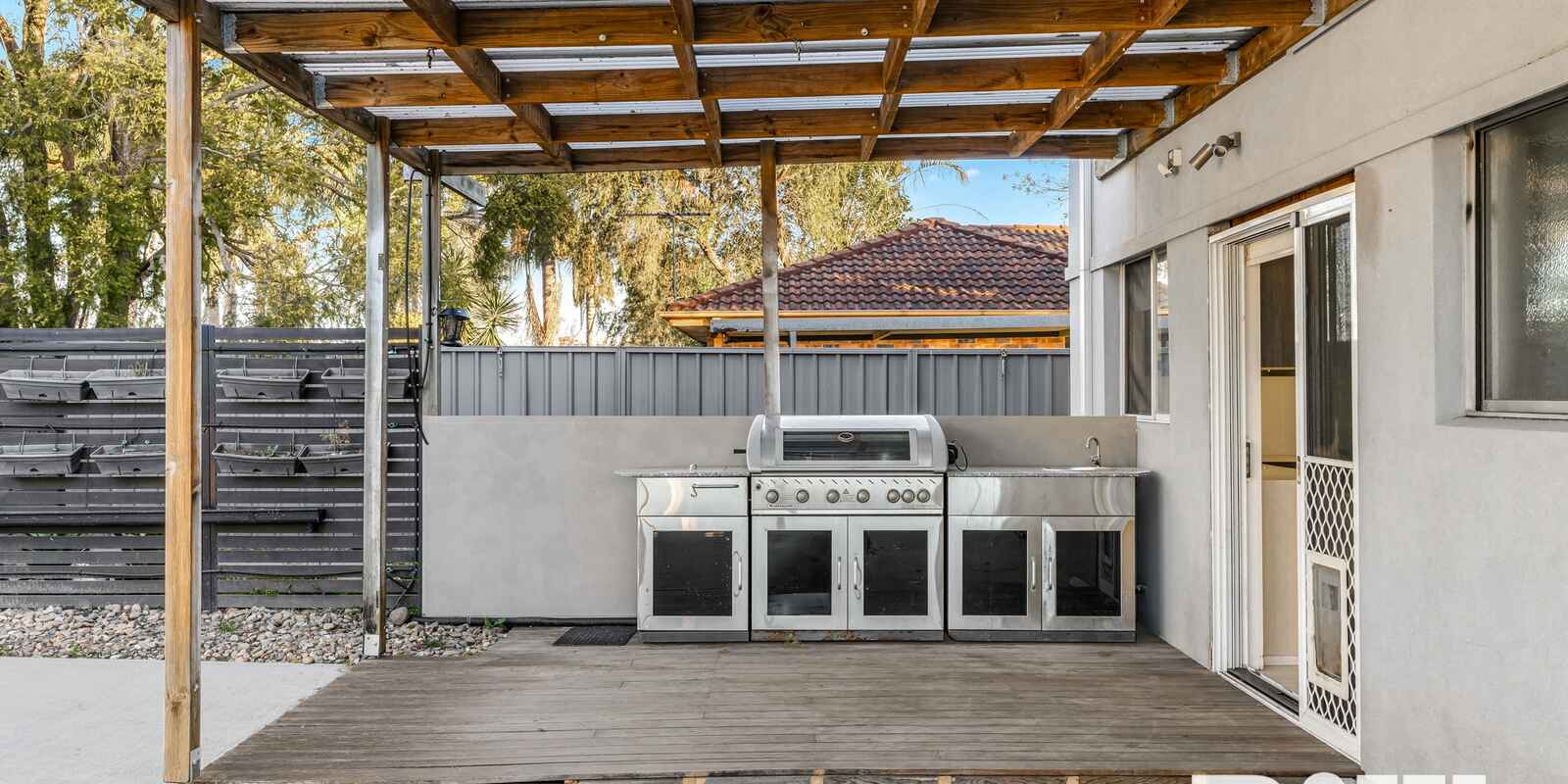 24 Madison Circuit St Clair