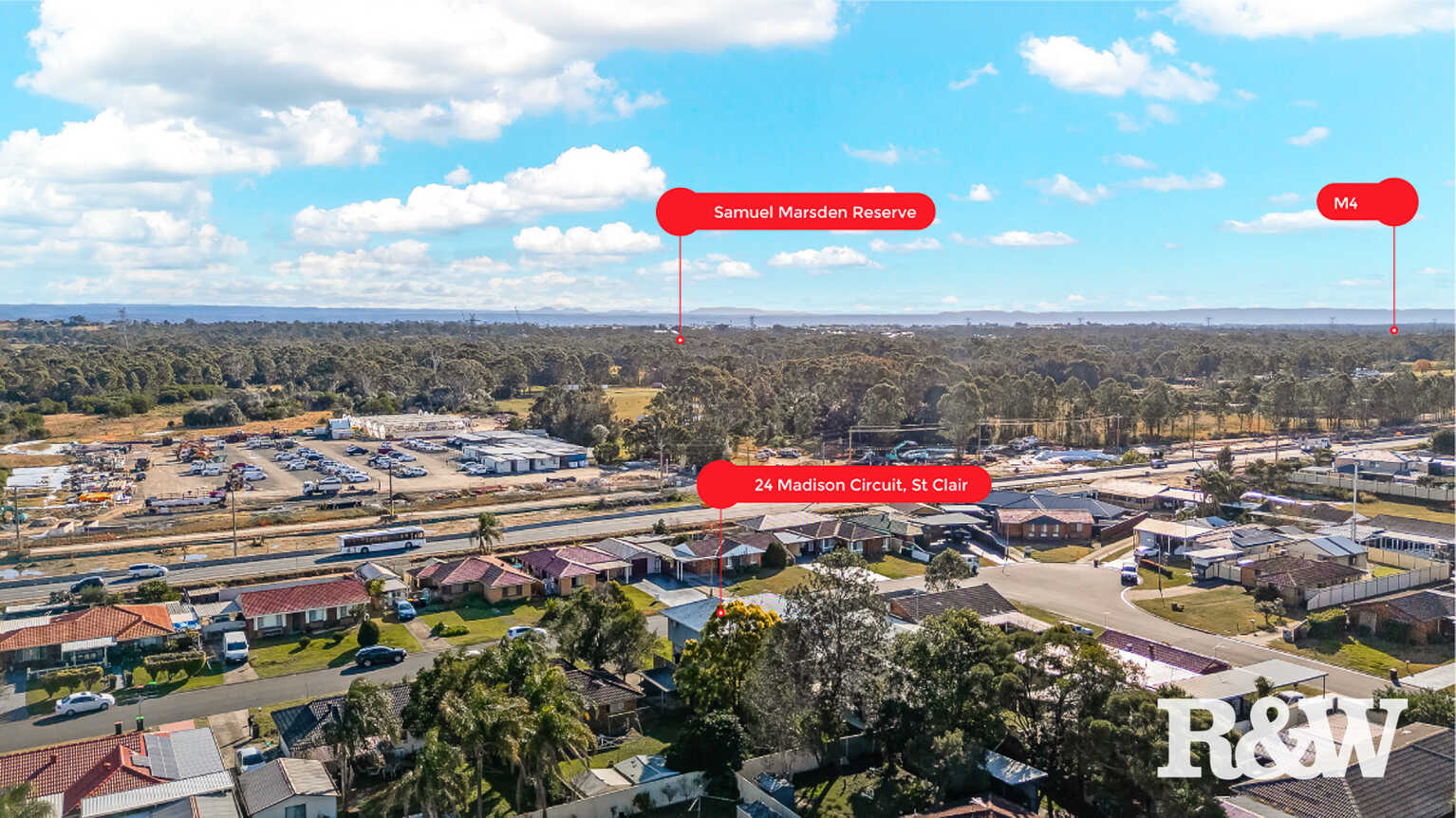 24 Madison Circuit St Clair