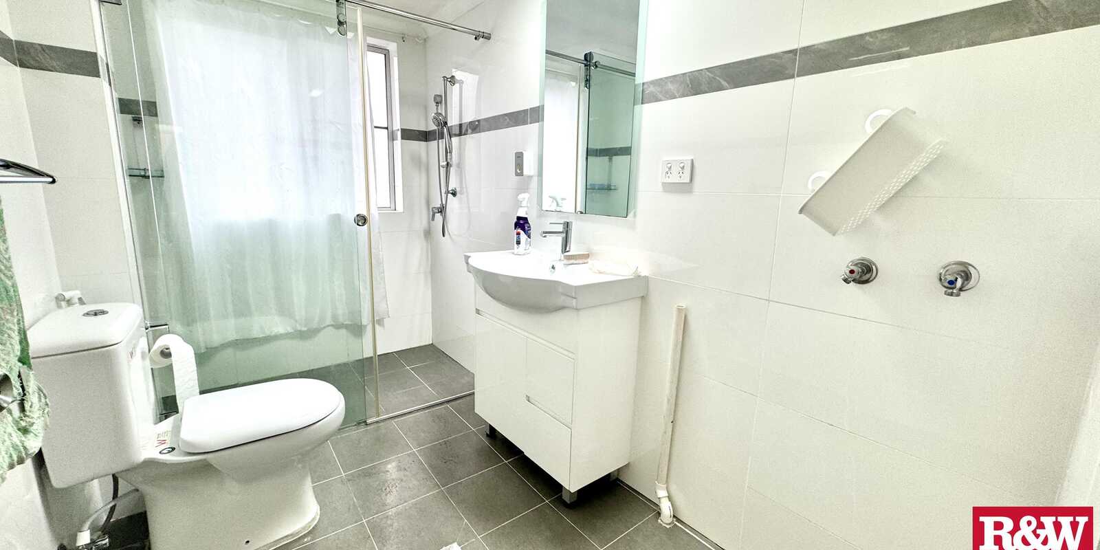 33/25-29 Hughes Street Cabramatta