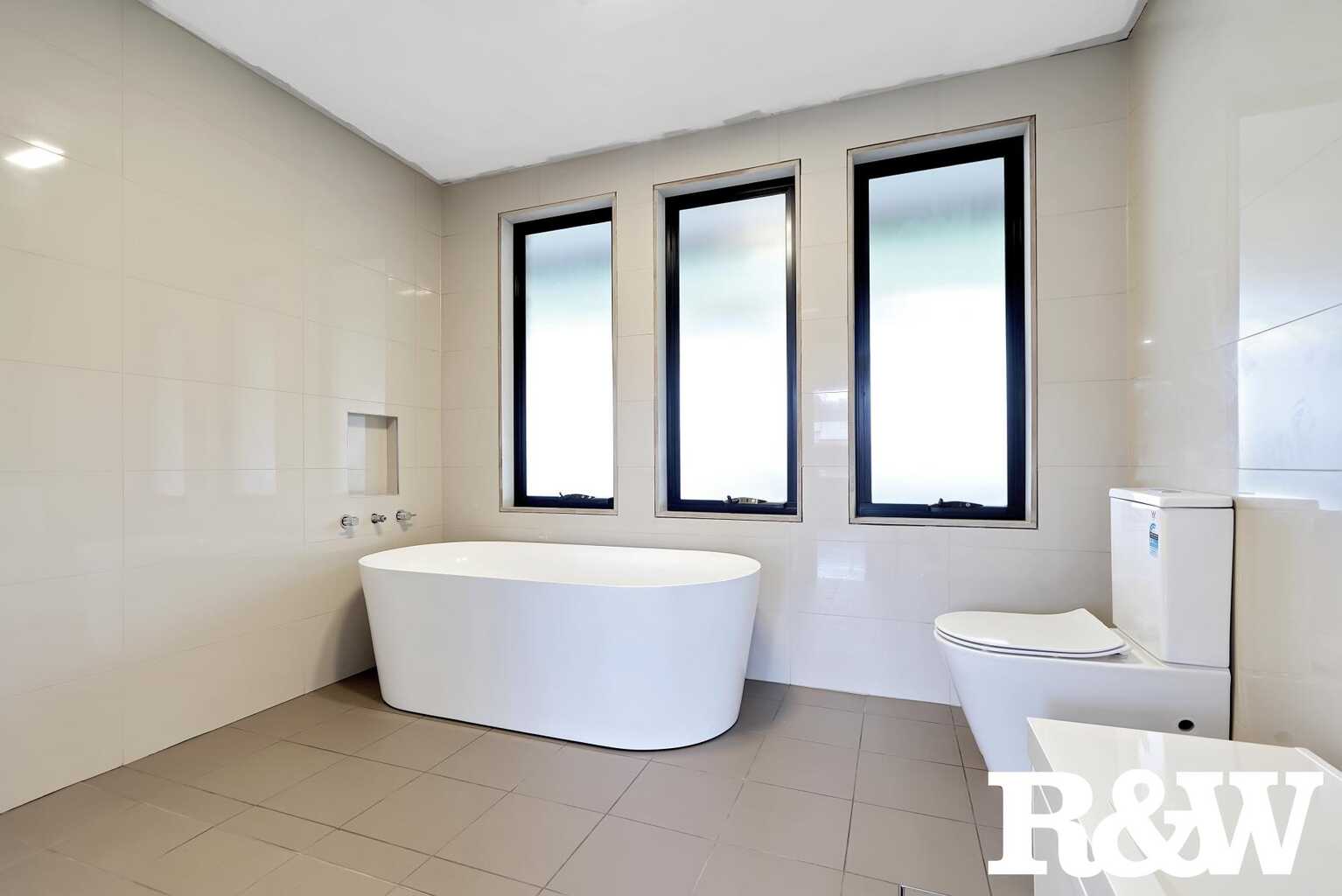 8 Nightmist Grove St Clair 8 Nightmist Grove St Clair
