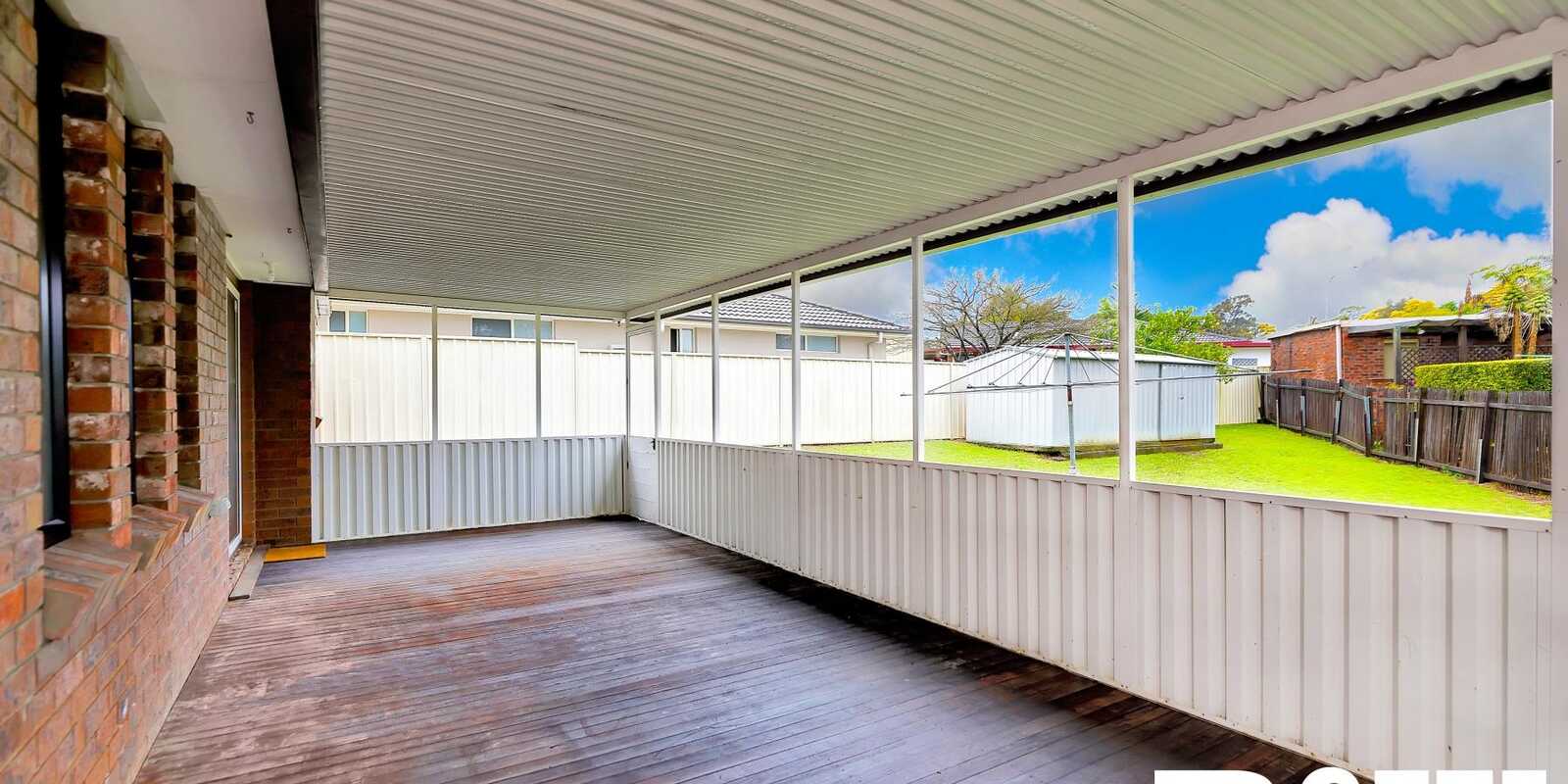 8 Nightmist Grove St Clair 8 Nightmist Grove St Clair