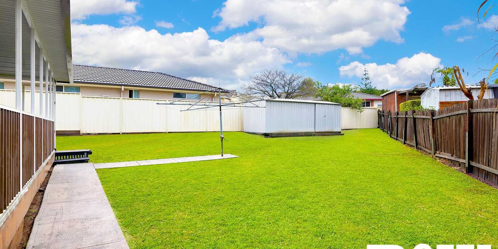 8 Nightmist Grove St Clair 8 Nightmist Grove St Clair