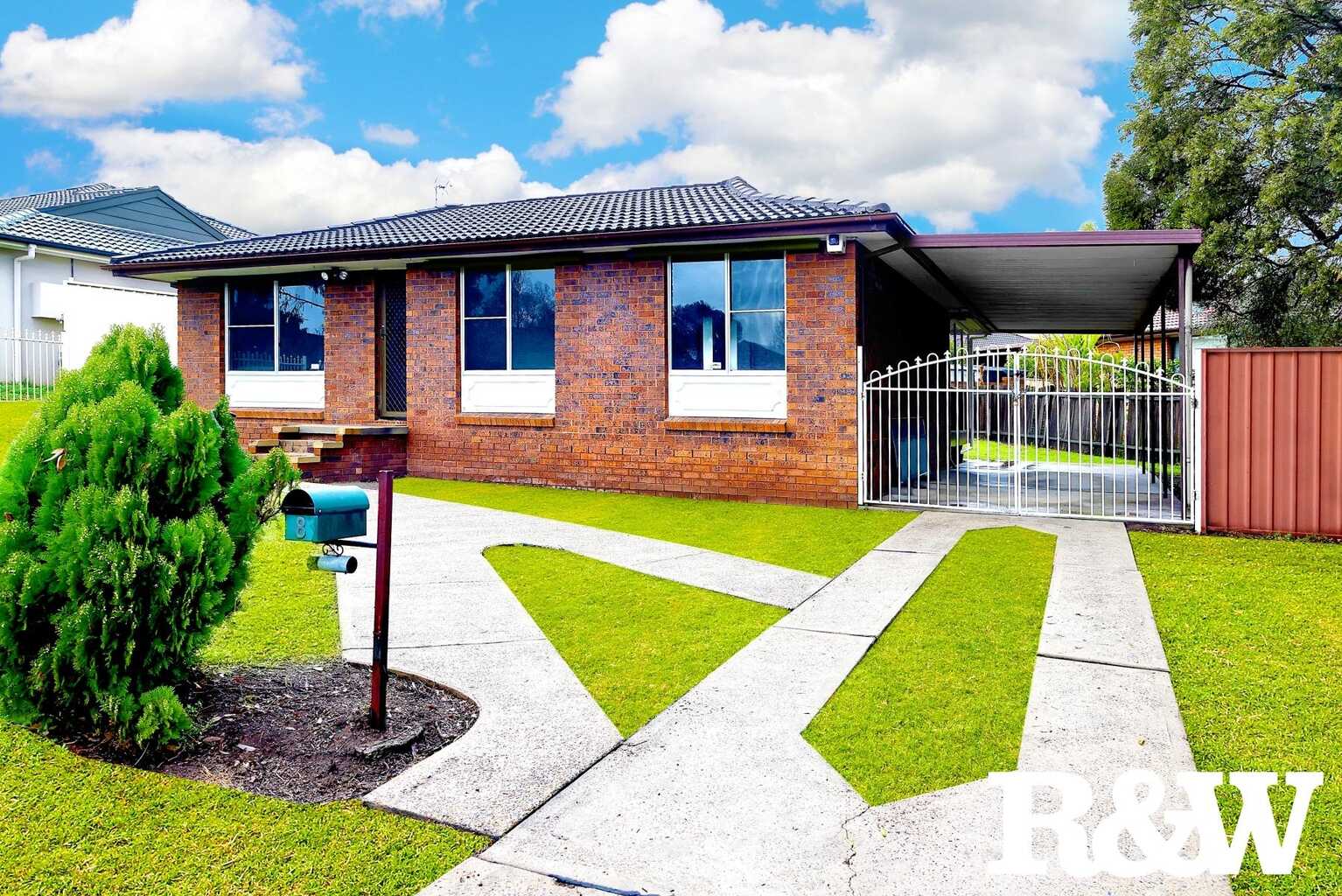 8 Nightmist Grove St Clair 8 Nightmist Grove St Clair